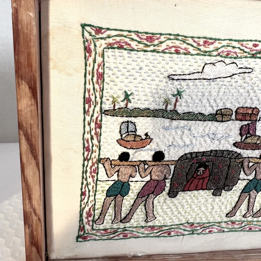 Aarong Needlepoint Art